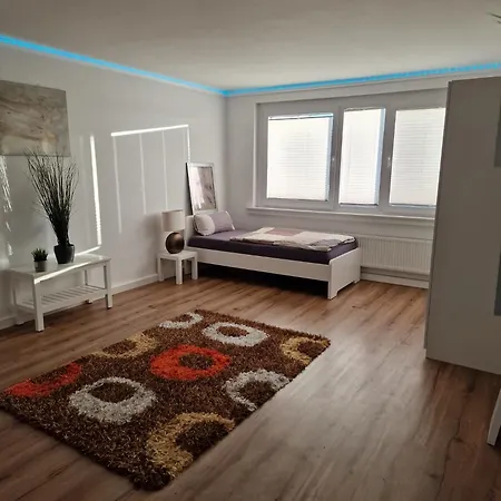 Moeblierte 3 Zimmer Unterkunft Mit Internet Apartment Paderborn