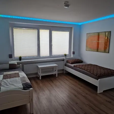 Apartment Moeblierte 3 Zimmer Unterkunft Mit Internet Paderborn