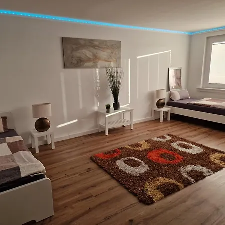 Moeblierte 3 Zimmer Unterkunft Mit Internet